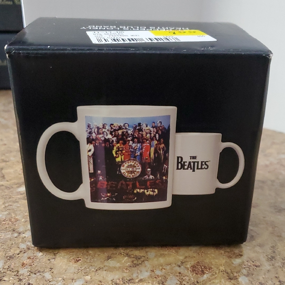 Beatles St. Pepper's Lonely Hearts Club Band Mug